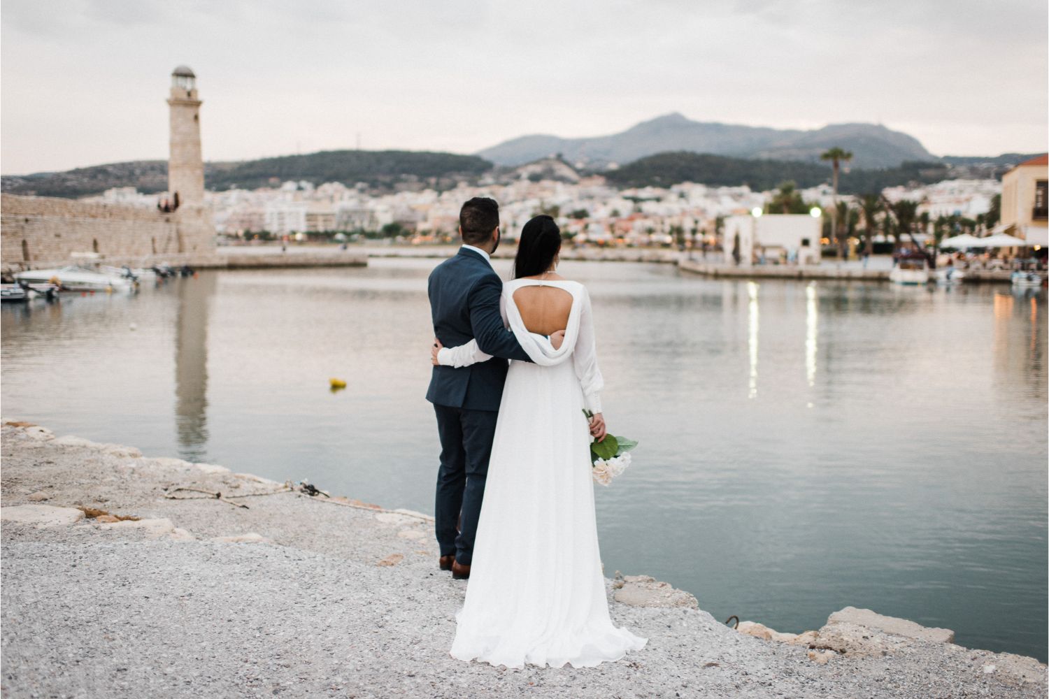 newlyweds photo shoot in Old Town Rethymno