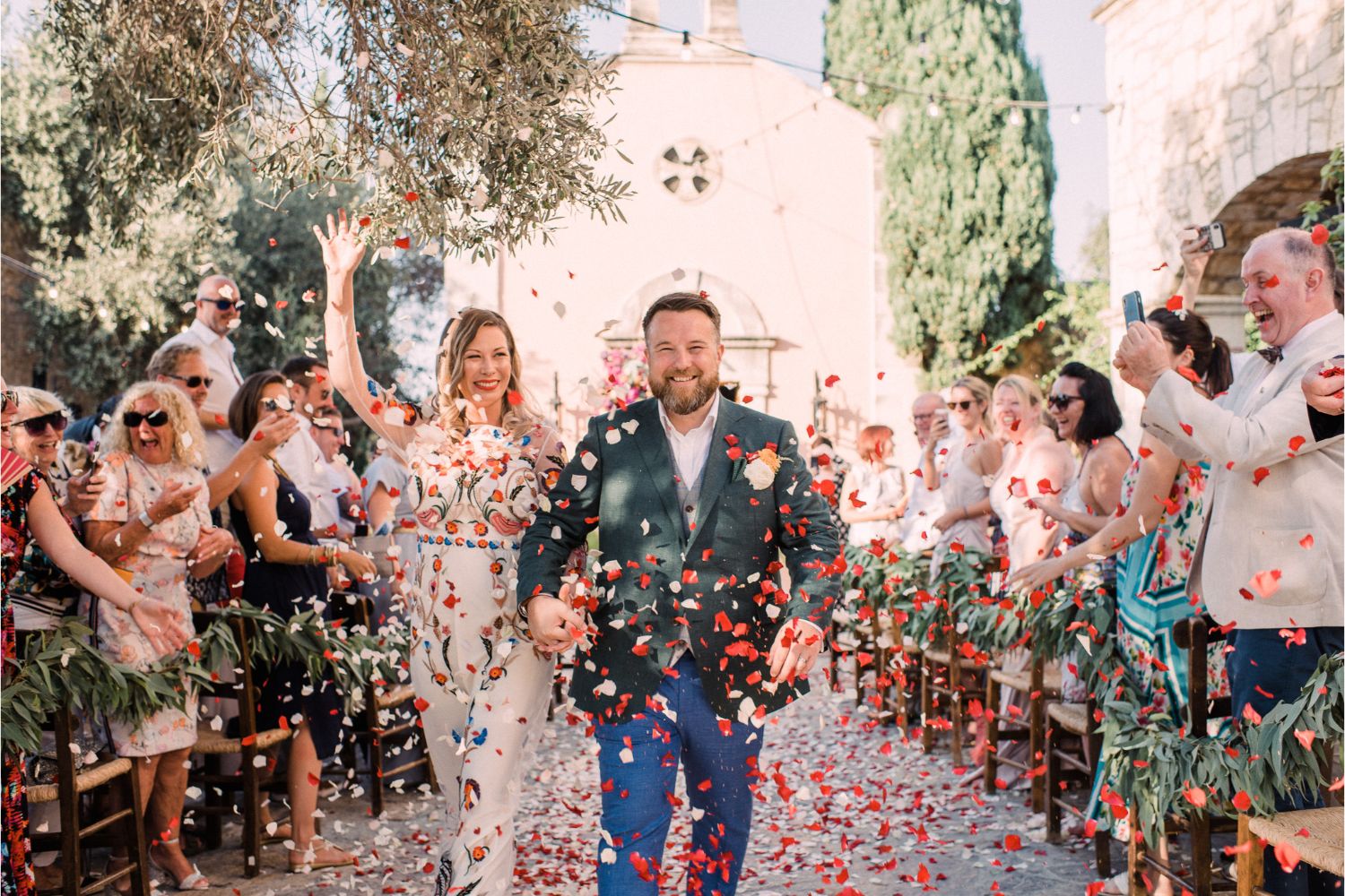 confetti moment at rustic wedding