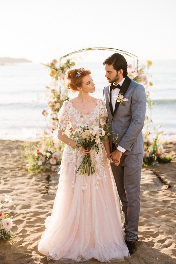 beach wedding in Crete